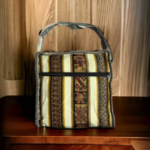 Sac Péruvien en Bandoulière – Chiclayo : Élégance et Authenticité