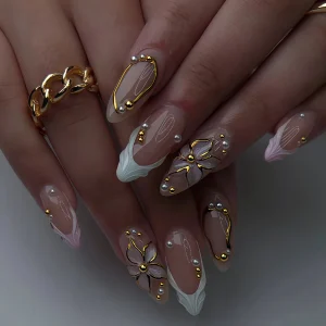 24 ongles pressés en forme d'amande pour femmes