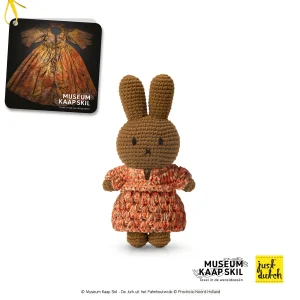 Just Dutch - Nina in haar prachtige Kaap Skil Jurk